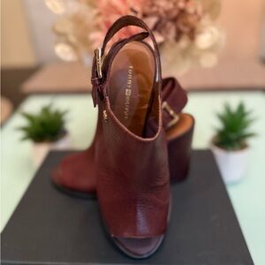 Tommy Hilfiger Women's Burgundy Heeled Boots